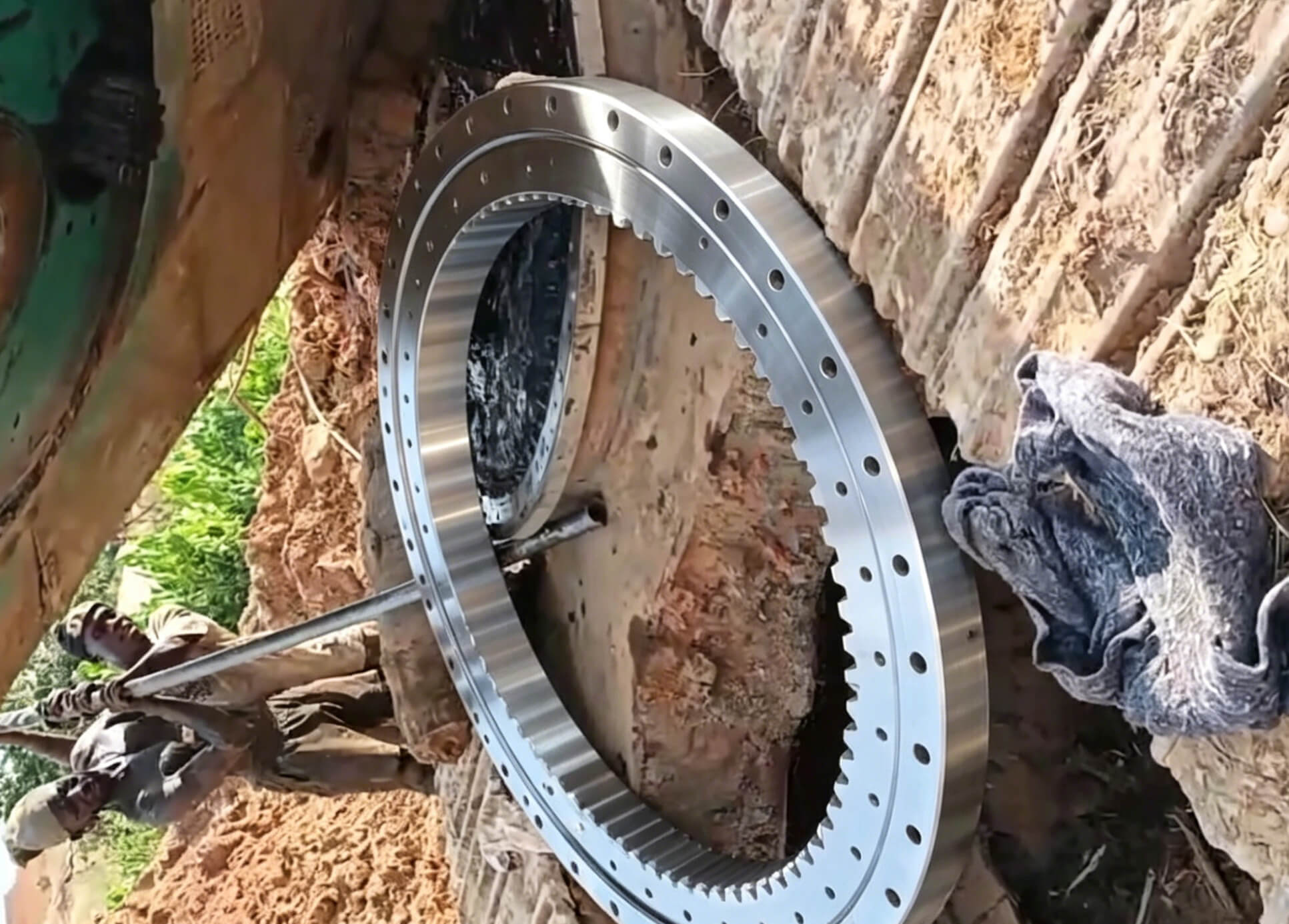 CAT330 Internal Gear replacement at Bolivia