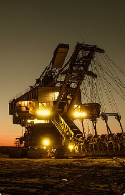 Slewing bearing installation in heavy construction machinery